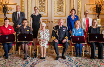 Brave healthcare system: Queen awards NHS with George's Cross