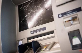 North Rhine-Westphalia: ATM blown up: perpetrators flee by car
