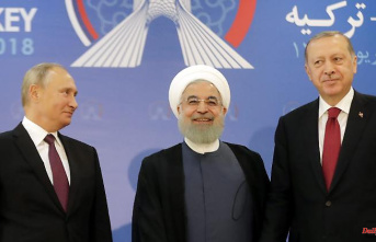 Peace talks on... Syria: Putin meets Raisi and Erdogan in Iran