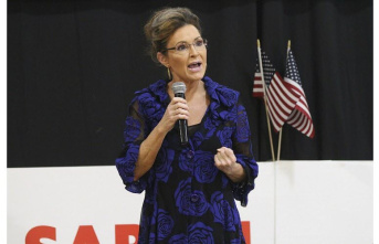 UNITED STATES Trump campaigned in Alaska to support Sarah Palin, his trailblazer