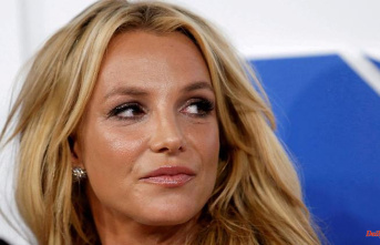 Father denies allegations: Britney Spears' bedroom bugged?
