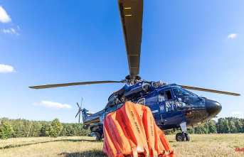 North Rhine-Westphalia: Expert: Few fire-fighting helicopters, a lot of "authority micado"