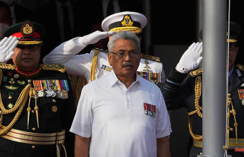 Humiliation instead of exodus: Sri Lanka's president is stuck in the airport VIP lounge