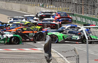 Spectacle again at the Norisring: DTM leaves a wickedly expensive junkyard behind