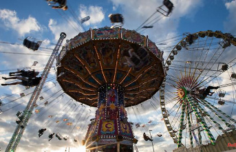 North Rhine-Westphalia: Cranger fair attracts visitors with a show, parade and fireworks