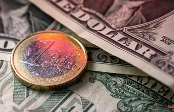 Parity for the first time since 2002: the euro falls to one dollar