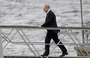 Demonstration of power in front of ships: Putin announces new naval doctrine