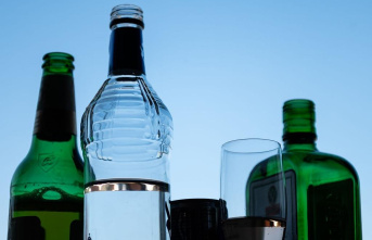 29 people drink adulterated alcohol and die