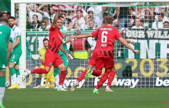 SGE wins after seven goals: After Götze's debut goal, Werder's power comes too late