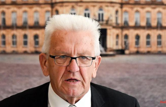 Baden-Württemberg: Drought and low water: Kretschmann on a climate change tour