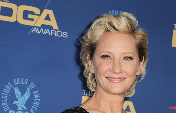 "Serious lung injury": Anne Heche is in a coma
