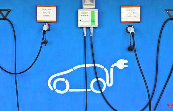 E-cars as energy storage?: "They would have a capacity of 100 nuclear power plants"