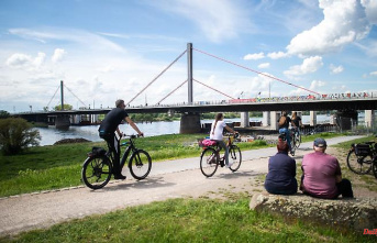 North Rhine-Westphalia: Rheinbrücke Leverkusen free again early