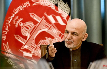 Ghani: "I was the last one": Afghanistan's ex-president justifies his flight