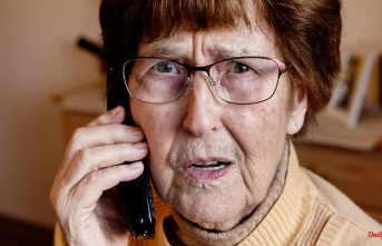 Hanging up helps: phone scams are getting bolder