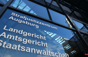 Bavaria: deposit fees deducted incorrectly: cashier convicted