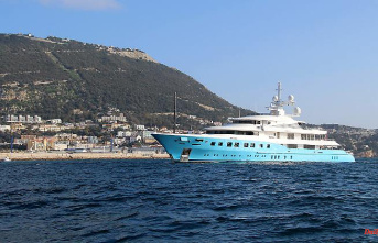 Auction of the "Axioma": 63 bidders are interested in the oligarch's yacht