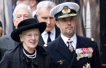 Infected at Queen's funeral?: Queen Margrethe has Corona again