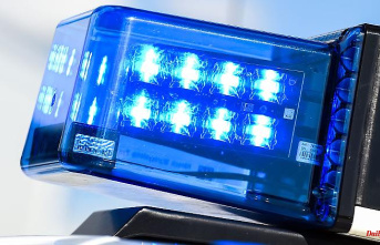 Thuringia: Burning sofa: police officer injured when trying to extinguish