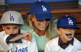 'He just wanted to be a dad': Britney's son defends Jamie Spears