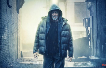"Samaritan" on Prime Video: Sylvester Stallone mimics the tired superhero