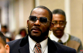Child Pornography and Others: Jury finds R. Kelly guilty on six counts