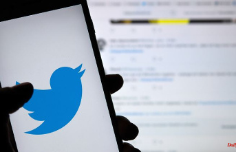 Ads next to child pornography: Twitter puts off advertisers