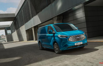 E-Transit Custom with extras: Ford brings out powerful electric vans
