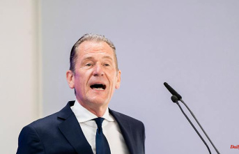 With the help of the "Bild" newspaper: Axel Springer boss is said to have launched a campaign against Adidas