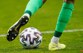 Saxony: footballer attacks and chokes the referee