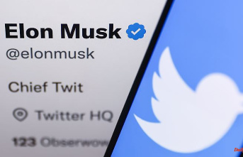 Reports on the subscription model: Twitter probably wants money for verified accounts