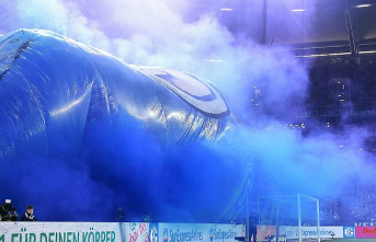Probably choreo ban after scandal: hard consequences for Schalke fans after blue smoke