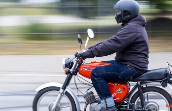 Ostalgie becomes electric: cult moped Simson convert with e-conversion kit