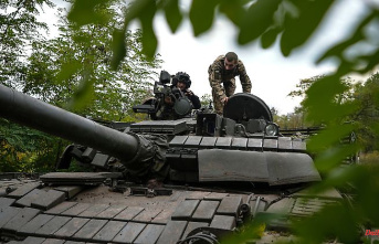 Russian Weapons Boost: London: Ukrainians use mostly captured tanks