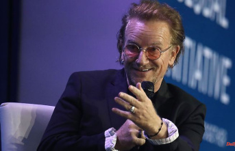 Eight-hour operation: U2 frontman Bono reports on severe heart surgery
