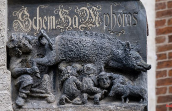 Stadtkirche Wittenberg: abusive relief "Judensau" should be preserved