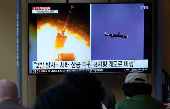 Japan: "Completely unacceptable": North Korea fires short-range missiles and artillery shells