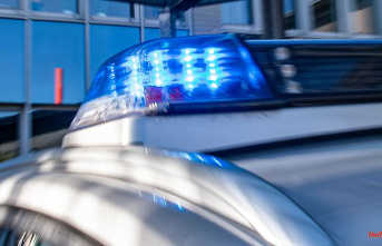 Bavaria: police car overturns in action