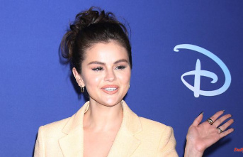 After difficult times: Selena Gomez is enjoying life