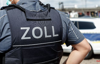 Baden-Württemberg: Customs caught smugglers with more than six kilos of marijuana