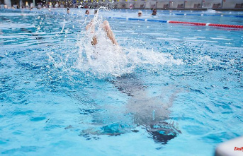 North Rhine-Westphalia: Eight-year-old girl out of danger after a swimming accident