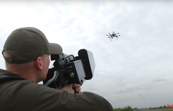 "Sky Wiper" EDM4S: The rifle that Ukraine uses to bring down drones from the sky