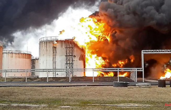 "Being shot at again": tank farm in Belgorod, Russia, is on fire