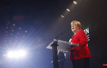 Prize for refugee policy: Merkel promotes a welcoming culture