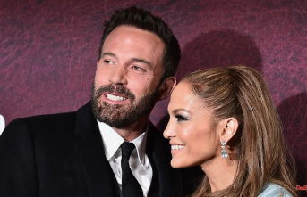 Praise also for his ex: Jennifer Lopez is proud "Ms. Affleck"