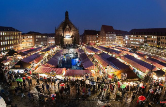 Bavaria: Nuremberg Christkindlesmarkt opened after the Corona break