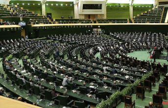 No call for the death penalty?: Iranian parliament sees document forgers at work