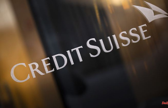 Capital increase is coming: customers are drawing billions from Credit Suisse
