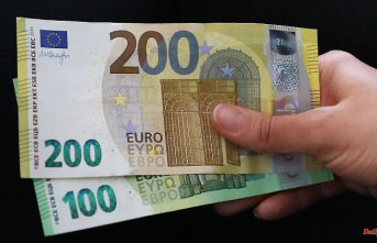 Regulation for working pensioners: double 300 euro lump sum is perfectly legal