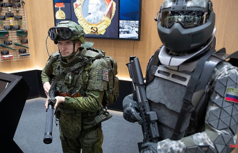 For more endurance and strength: Russia wants to test exoskeletons for the Ukraine war